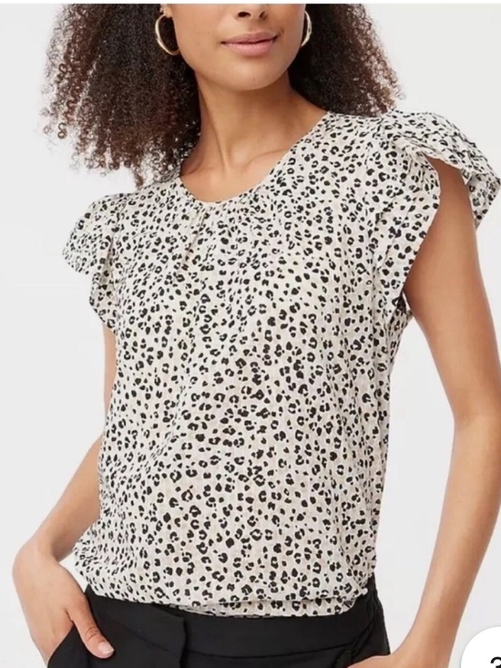 J. Crew Tops - J. Crew Pintuck Flutter Sleeve Top Animal Print Blouse Small Cotton